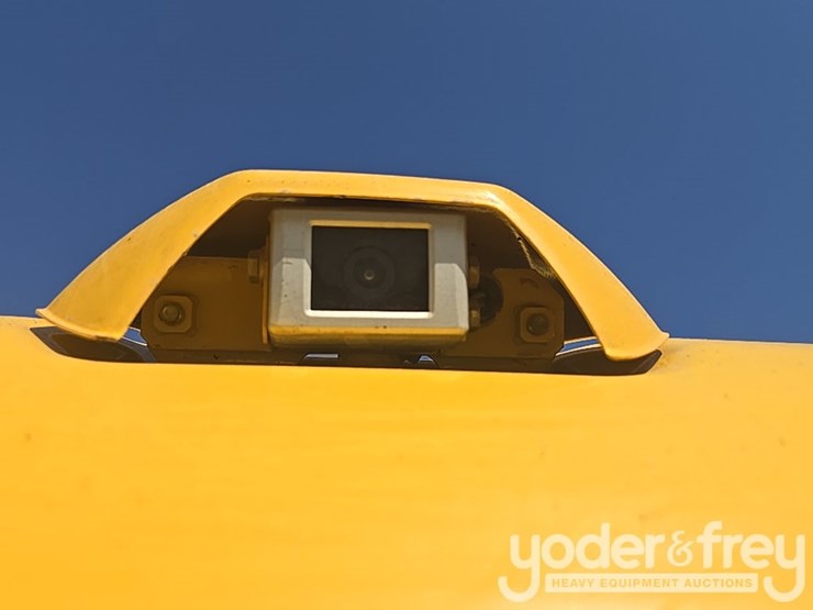 2020-komatsu-pc360-lc-11-image-35