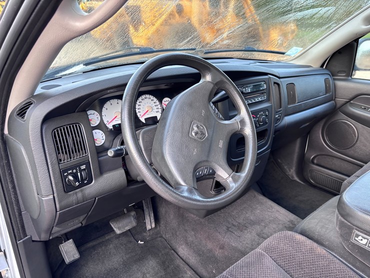 2003-dodge-ram-1500-image-6