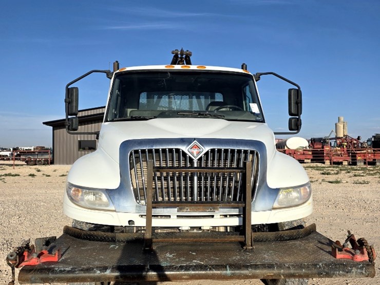 2022-international-mv607-image-2