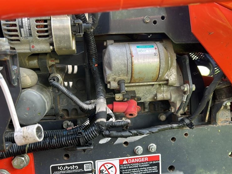 2022-kubota-bx2380-image-36