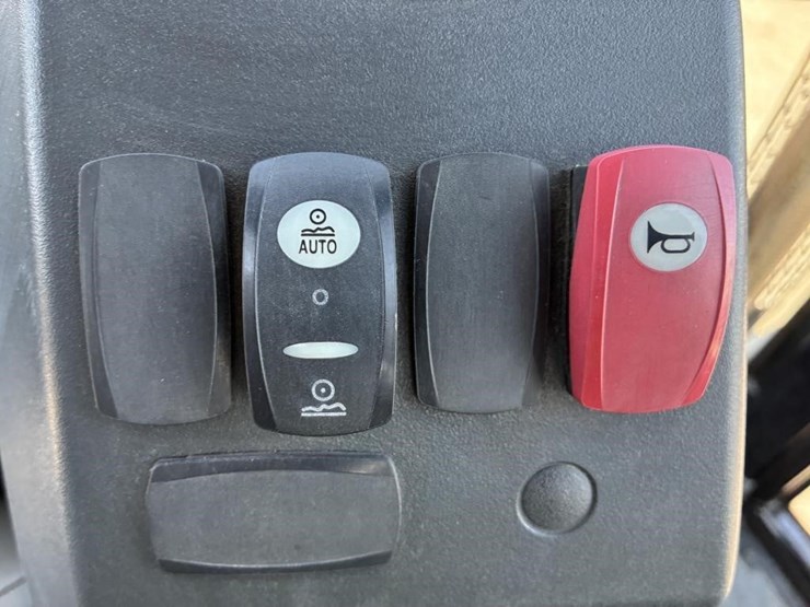 2008-caterpillar-430e-image-24