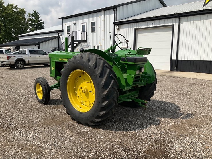1956-john-deere-80-image-3