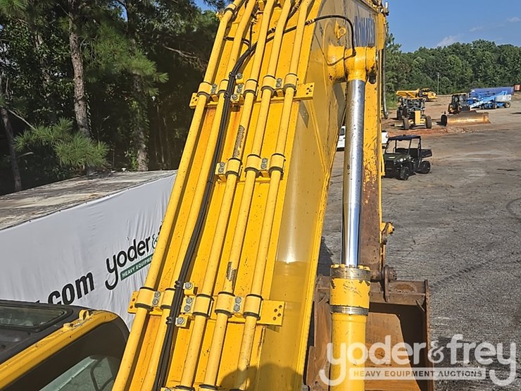 2020-komatsu-pc360-lc-11-image-24