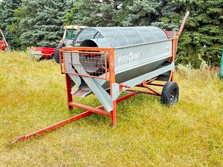 hutch-cleaner-c-1600-grain-cleaner-image-1