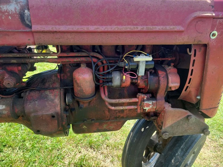 1953-farmall-super-c-image-16