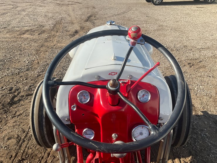 ford-tractor-image-23
