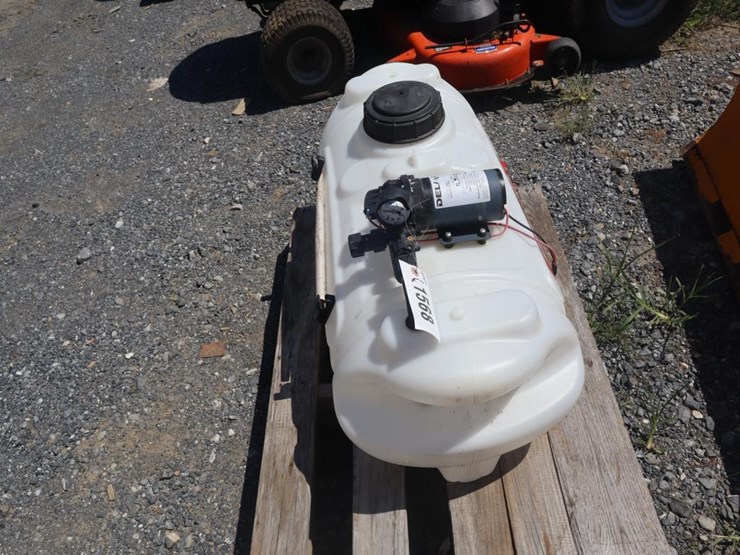 15-gallon-atv-sprayer-image-3