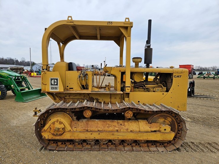 caterpillar-d5-image-6