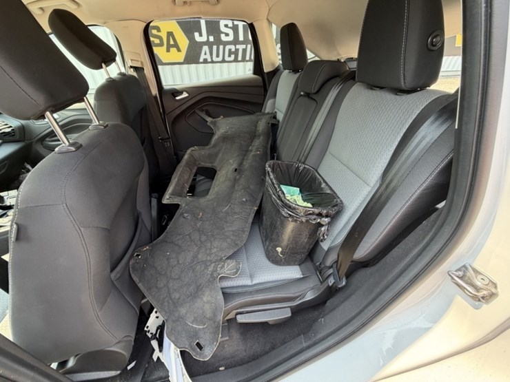 2018-ford-escape-se-image-20