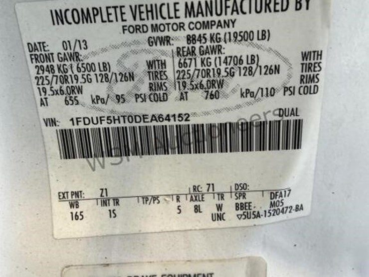 2013-ford-f550-image-17
