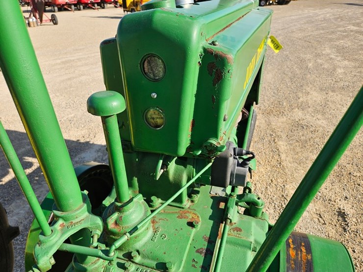 john-deere-b-image-27