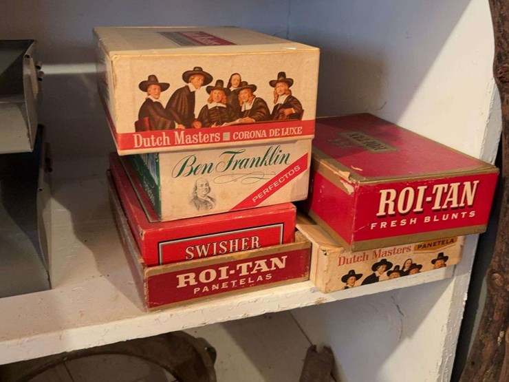 contents-of-three-shelves-image-7