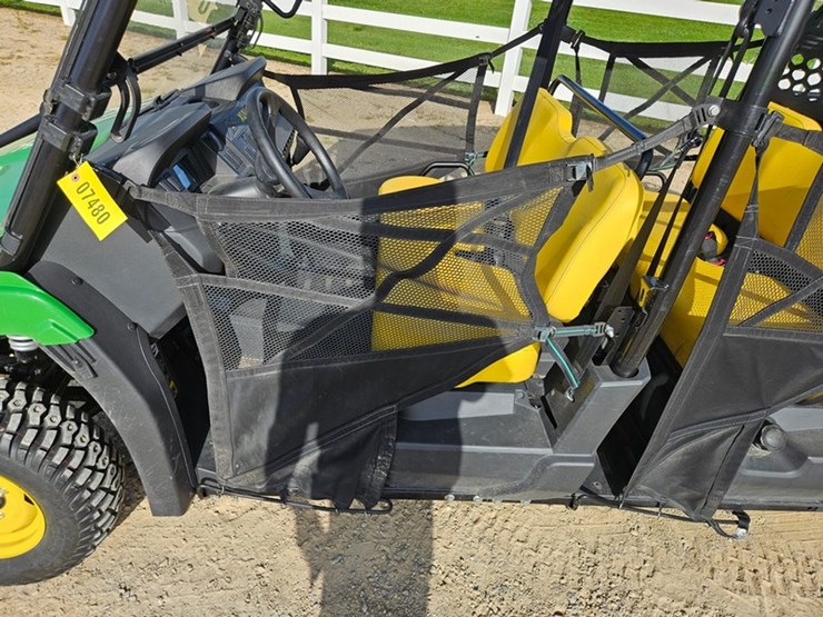 john-deere-gator-image-32