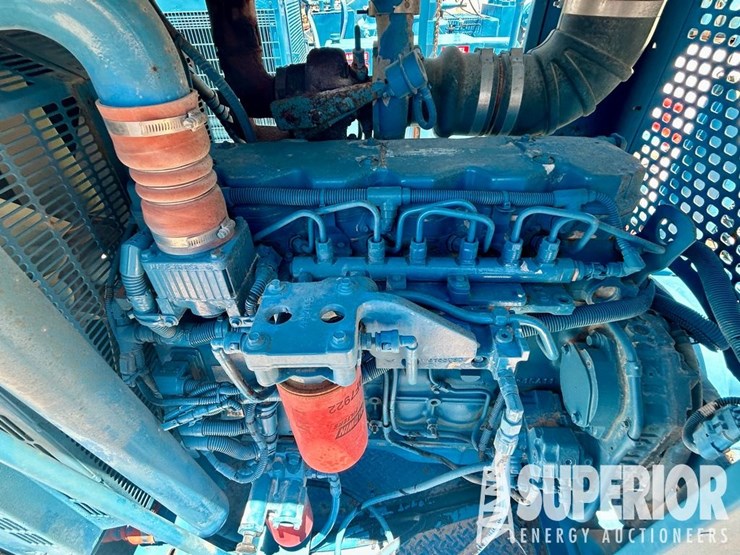 2011-cummins-qsb6.7-image-10