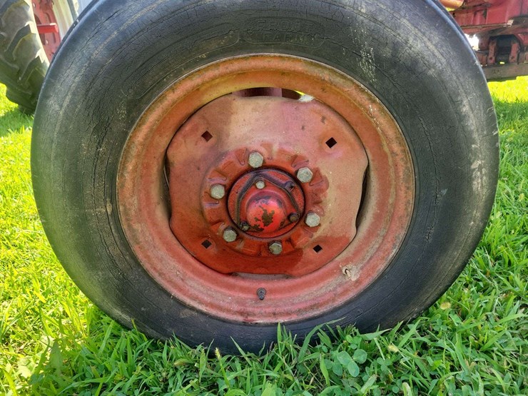 1968-farmall-656-gas-image-11