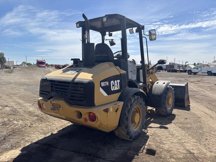 2014-caterpillar-907h2-image-3