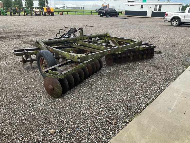 #5310-•-pull-type-tandem-disc-harrow-image-3