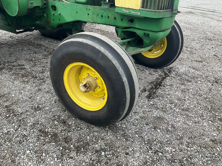 1958-john-deere-730-image-12