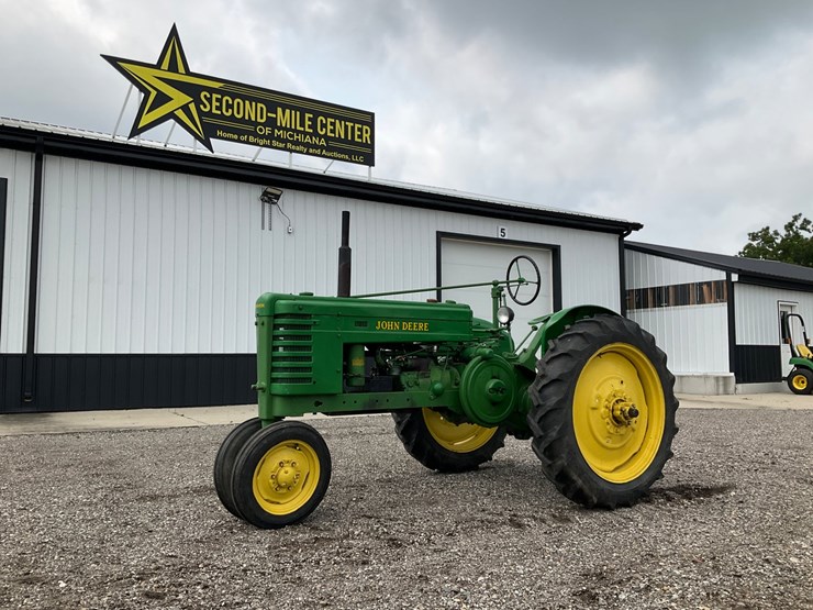 1946-john-deere-h-image-1