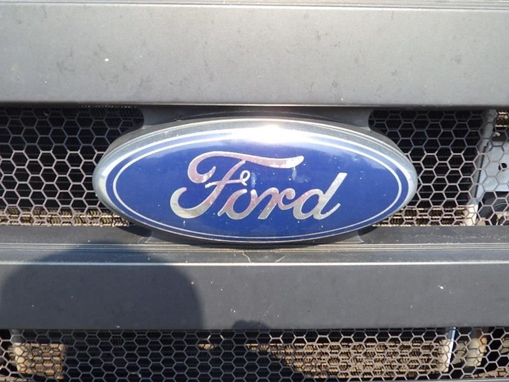 2015-ford-f750-image-9