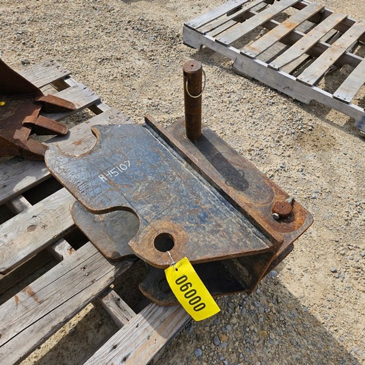 #46 • 2014 Strike KX57/U15 Breaker Adaptor