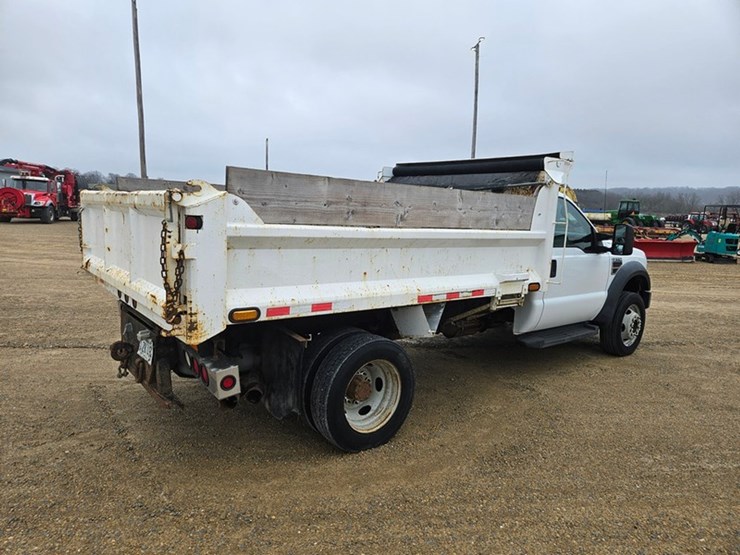 2009-ford-f550-image-5