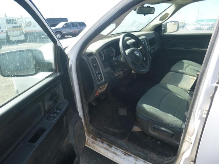 2014-dodge-1500-image-5