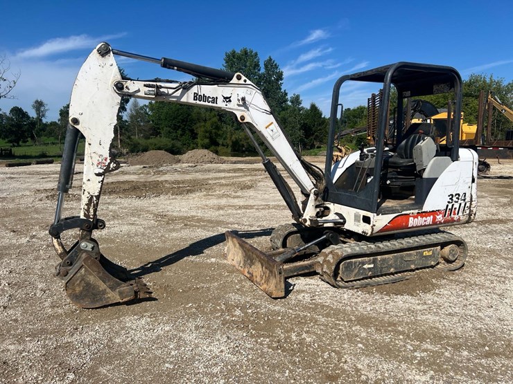 2004-bobcat-334d-image-2