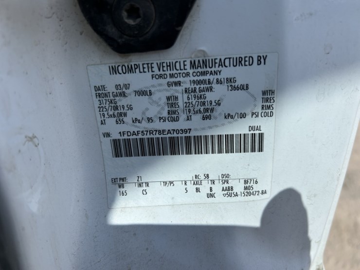 2008-ford-f550-xl-sd-image-16