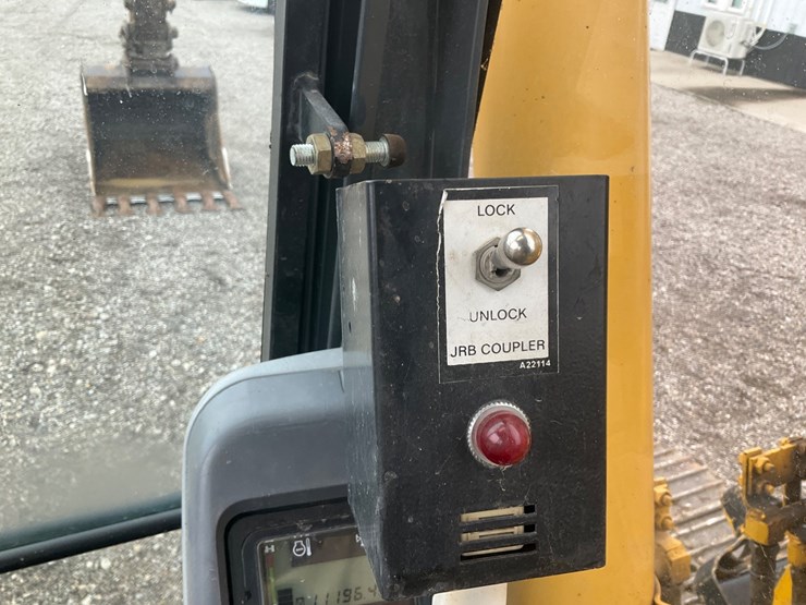 2006-komatsu-pc138us-lc-image-59