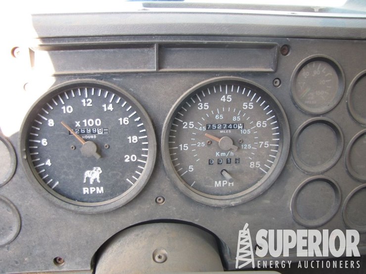 1993-mack-ch613-image-8