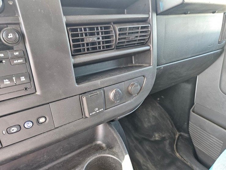 2018-chevrolet-g20-image-34