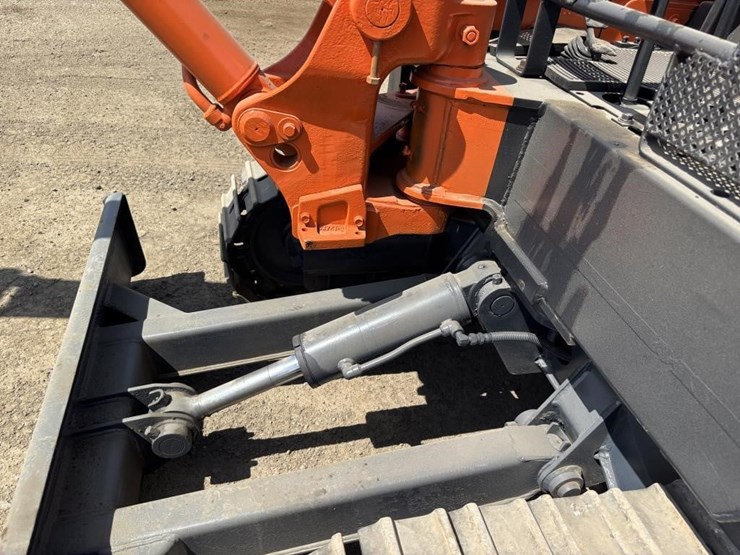 hitachi-ex21-image-18