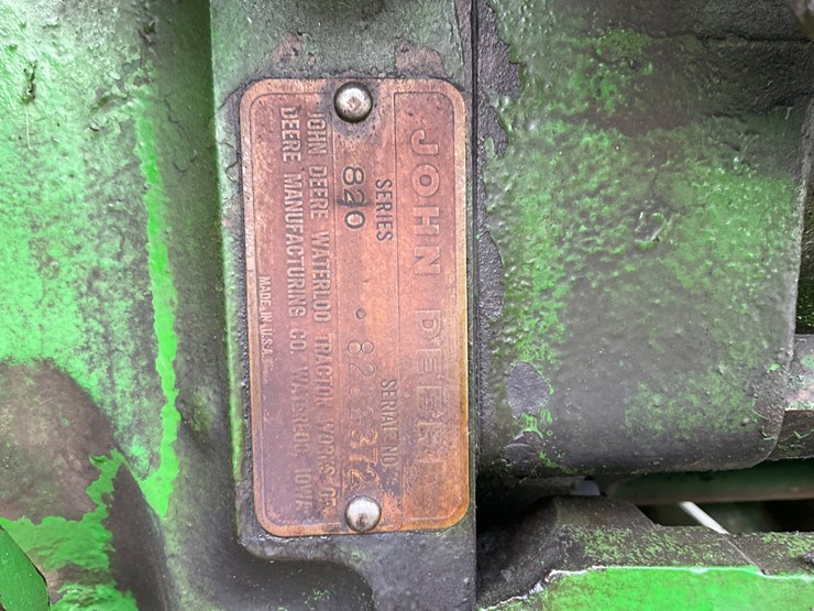 1957-john-deere-820-image-21