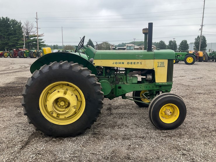 1958-john-deere-730-image-6
