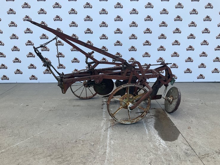 #5306-•-antique-two-bottom-pull-type-moldboard-plow-image-1