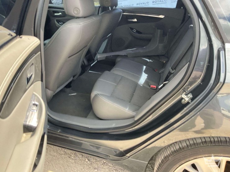 2018-chevrolet-impala-sedan-image-19