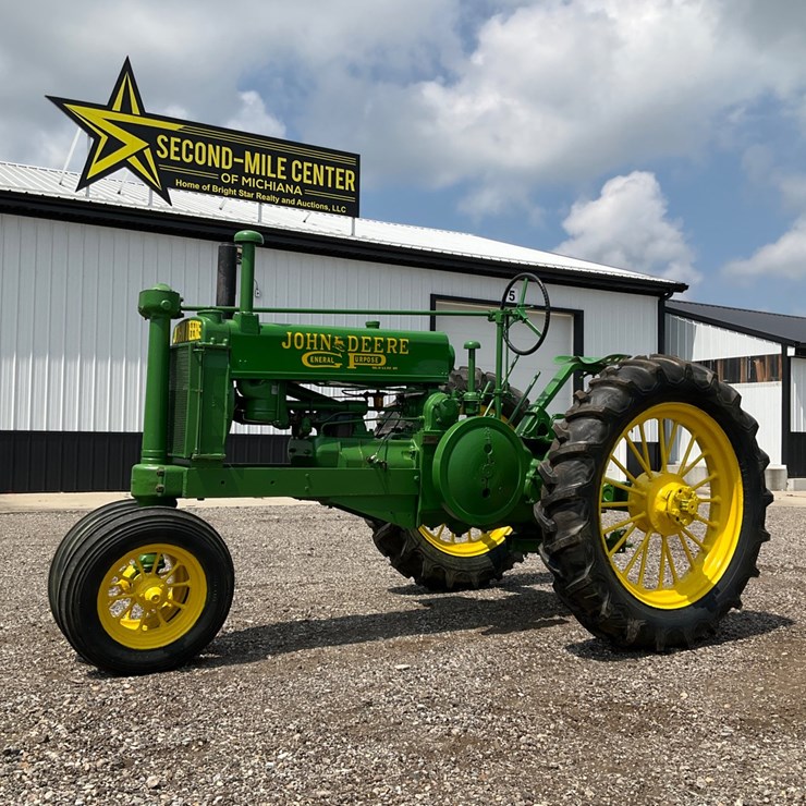 JOHN DEERE A