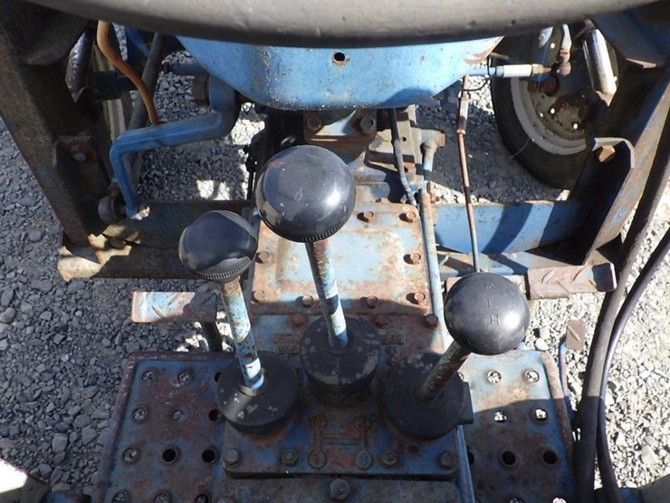 ford-tractor-image-27