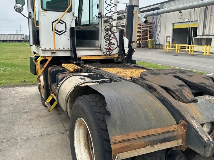 2011-capacity-tj5000-image-12