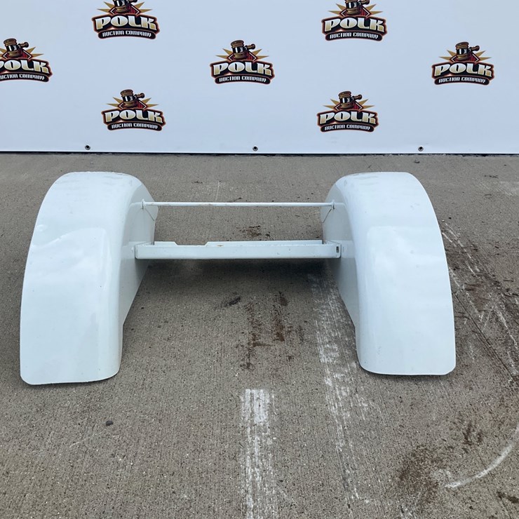 #5000 • Cub Cadet Fender