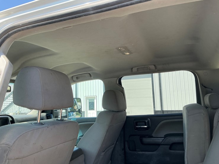 2016-chevrolet-silverado-2500-image-17