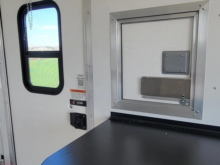 #147-•-2026-bravo-fusion-pro-fiber-optics-cargo-trailer-image-13