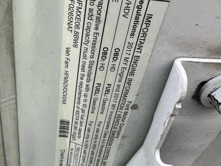 2017-ford-f550-image-46