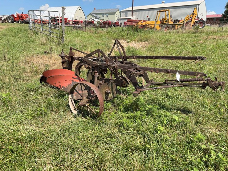 international-14-image-9