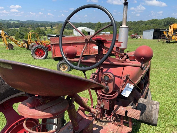 1952-farmall-super-h-image-17