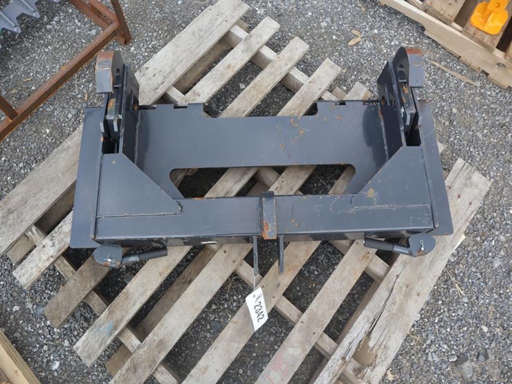qa-to-3pt-hitch-adapter-image-2