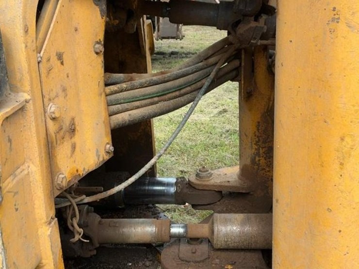 john-deere-640c-image-42
