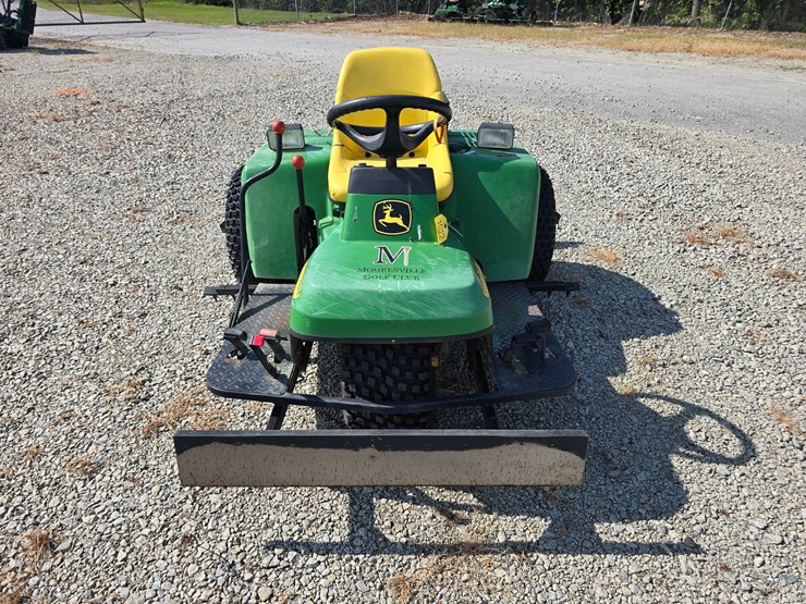#1012-•-2019-john-deere-1200a-bunker-rake-image-8