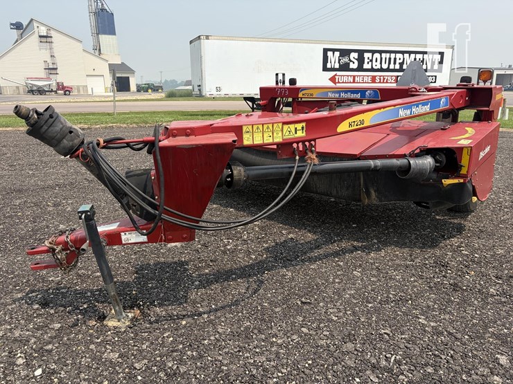 2016-new-holland-h7230-image-2